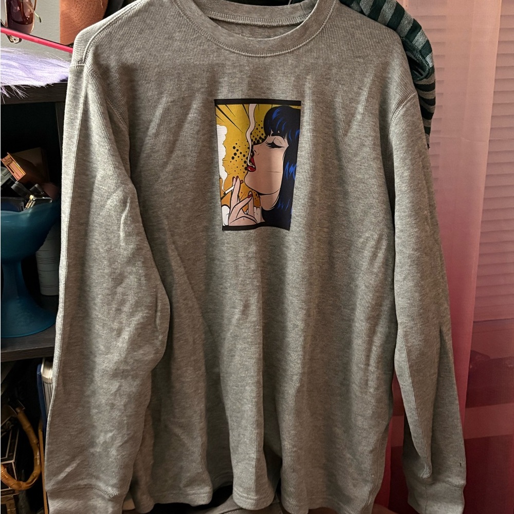 GAP Heather Gray Graphic Sweatshirt